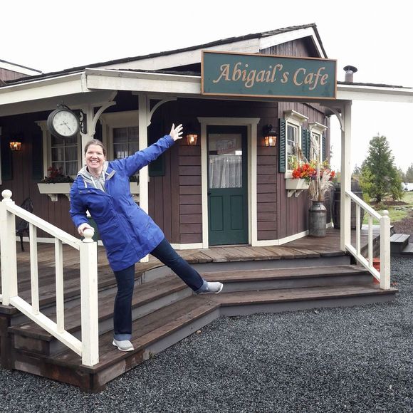 Meet your Posher, Christi - Picture 1 of 1